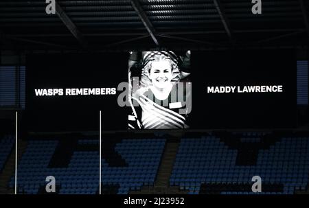 Un omaggio a Maddy Lawrence prima della partita della Premiership Rugby Cup alla Coventry Building Society Arena di Coventry. Data foto: Martedì 29 marzo 2022. Foto Stock