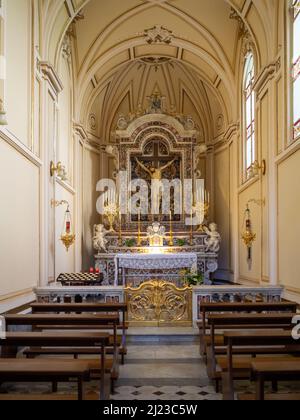 Altare laterale del Duomo di Sorrento Foto Stock