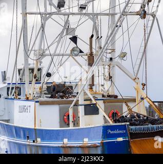 Immagine dettagliata di una vecchia barca da pesca a Greenport, NY Foto Stock