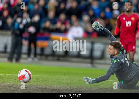 Oslo, Norvegia 29 marzo 2022, David Yurchenko di Armenia in azione durante la partita internazionale amichevole tra Norvegia e Armenia allo stadio Ullevaal di Oslo, Norvegia. Credit: Nigel Waldron/Alamy Live News Foto Stock