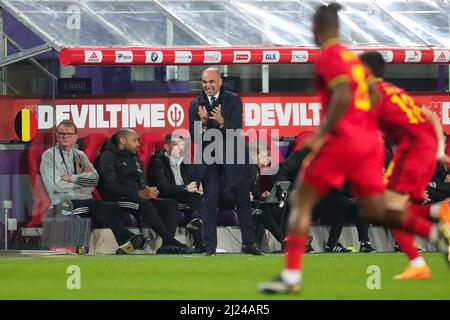 Bruxelles, Belgio. 29th Mar 2022. Il capo allenatore belga Roberto Martinez reagisce durante una partita di calcio internazionale amichevole tra il Belgio e il Burkina Faso a Bruxelles, in Belgio, il 29 marzo 2022. Credit: Zheng Huansong/Xinhua/Alamy Live News Foto Stock