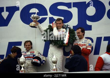 Massimo Miki Biasion (ITA) Lancia Martini 3rd posizione Markku Alen (fin) Lancia Martini 1st posizione Mark Duez (bel) Austin Rover 2nd posizione Foto Stock