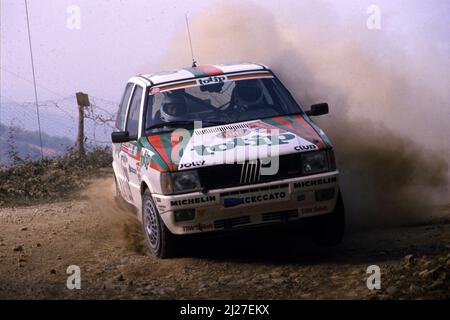 Alessandro Alex Fiorio (ITA) Luigi Pirollo (ITA) Fiat uno Turbo GRA Jolly Club Foto Stock