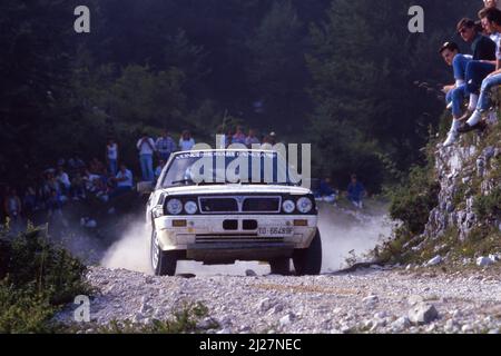 Gianfranco Cunico (ITA) Stefano Steve Evangelisti (ITA) Lancia Delta HF 4WD GRN concessionari Lancia Jolly Tamauto Foto Stock