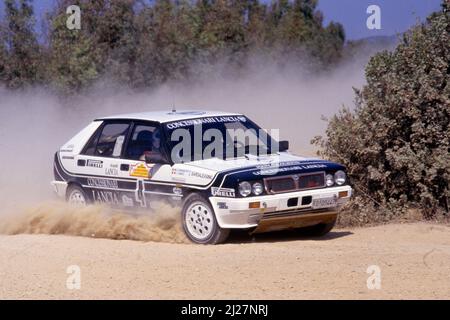 Gianfranco Cunico (ITA) Stefano Steve Evangelisti (ITA) Lancia Delta HF 4WD GRN concessionari Lancia Jolly Tamauto Foto Stock