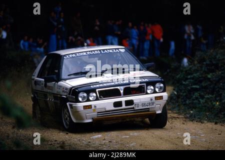 Gianfranco Cunico (ITA) Stefano Steve Evangelisti (ITA) Lancia Delta HF 4WD GRN concessionari Lancia Jolly Tamauto Foto Stock