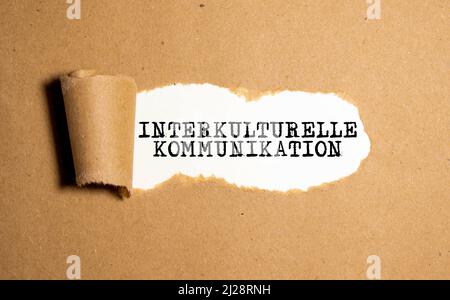 mucchio di lettere rotonde in bianco e nero e parola di comunicazione scritta in tedesco da parte di side kommunikation Foto Stock