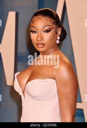 BEVERLY HILLS, CA - MARZO 27: Megan Thee Stallion partecipa al Vanity Fair Oscar Party del 2022, ospitato da Radhika Jones al Wallenberg Center for the Foto Stock