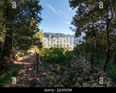 Paesaggio della Serra de Tramuntana , catena montuosa dell'isola spagnola di Palma di Maiorca, Spagna Foto Stock