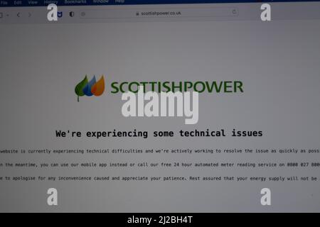 Slough, Berkshire, Regno Unito. 31st marzo. 2022. Il sito Web ScottishPower non è disponibile. Prima del tetto dei prezzi dell'energia che salirà da domani, gli casalinghi sono stati sollecitati da esperti di risparmio di denaro come Martin Lewis, a presentare oggi le loro letture dei contatori di elettricità e gas. Di conseguenza, alcuni siti Web delle società energetiche sono andati in calo, tra cui EDF e Scottish Power, il che significa che i clienti non sono stati in grado di inviare le loro letture dei contatori. Credit: Maureen McLean/Alamy Live News Foto Stock