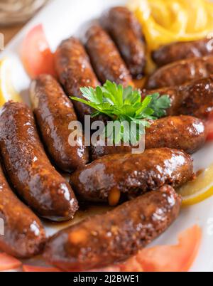 Primo piano libanese food beef makanek Foto Stock