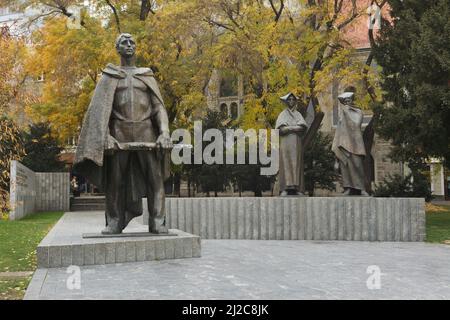 Memoriale della rivolta nazionale slovacca (Pamätník Slovenského národného povstania) progettato dallo scultore slovacco Ján Kulich e dall'architetto slovacco Dušan Kuzma (1974) a Bratislava, Slovacchia. Foto Stock