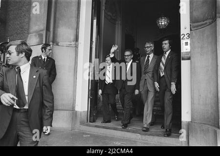 Il Segretario DI Stato DEGLI STATI UNITI, il Dr. Henry Kissinger visita i Paesi Bassi; circa il 11 agosto 1976 Foto Stock