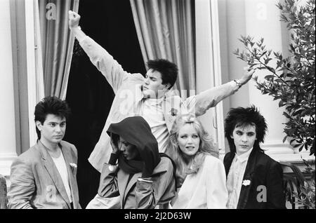 Photo-Call, A View to a Kill, nuovo film di James Bond, con le attrici Grace Jones e Tanya Roberts, con la musica del gruppo Duran Duran Duran.13th Giugno 1985. Foto Stock