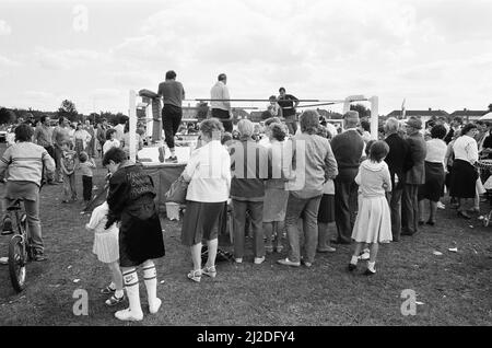 School Carnival, Ashmead School, Northumberland Avenue, Reading, giugno 1985. Foto Stock