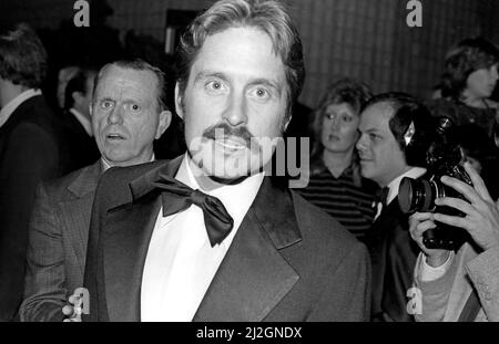 Michael Douglas partecipa alla prima del film Kramer Vs, Kramer a Hollywood, 1979 Foto Stock