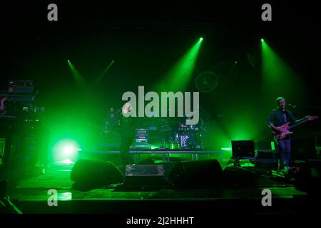 La band italiana Subsonica ha suonato dal vivo il primo concerto del tour Microchip temporaneo di Torino dopo le covide restrizioni Foto Stock