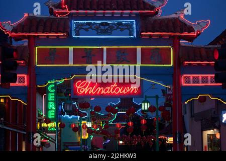 Scena serale a Chinatown a Los Angeles, California Foto Stock