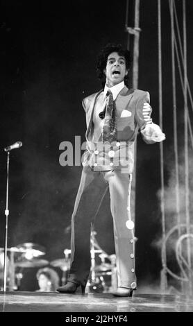 Principe in concerto al NEC, 5th agosto 1988. LoveSexy Tour 1988. Foto Stock