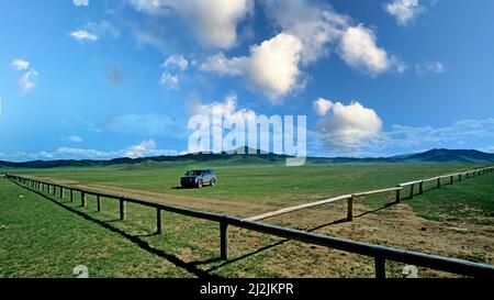 Mongolia. Viaggiando nella steppa Foto Stock