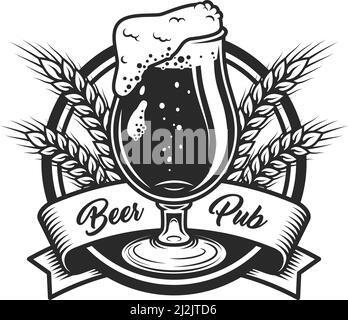 Modello di etichetta della birreria d'epoca con bicchiere di bevanda alcolica orecchie di grano e nastro isolato illustrazione vettoriale Illustrazione Vettoriale