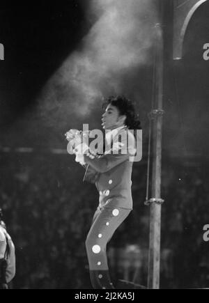 Principe in concerto al NEC, 5th agosto 1988. LoveSexy Tour 1988. Foto Stock