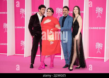 Levin Leib Lev, Maya Landsmann, Doron ben-David e Mishel Riaboy partecipano al tappeto rosa durante il Festival delle Canneseries 5th, il 02 aprile 2022 a Cannes, Francia. Foto di David Niviere/ABACAPRESS.COM Foto Stock