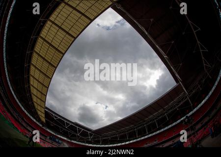 LONDRA, REGNO UNITO. APR 3rd Wembley Stadium raffigurato durante la finale del Papa John Trophy tra Sutton United e Rotherham United al Wembley Stadium di Londra domenica 3rd aprile 2022. (Credit: Federico Maranesi | MI News) Credit: MI News & Sport /Alamy Live News Foto Stock