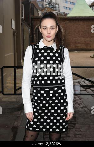 Sophie Skelton visto fuori dello spettacolo Paul & Joe durante la London Fashion Week Foto Stock