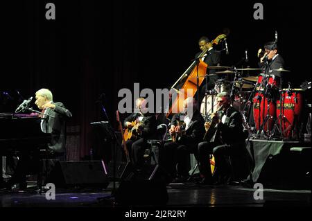 Paolo Conte in concerto dal vivo Foto Stock