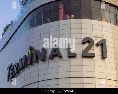 Pattaya, Thailandia - 5 gennaio 2020: Vista del nuovo centro commerciale Terminal 21. Foto Stock