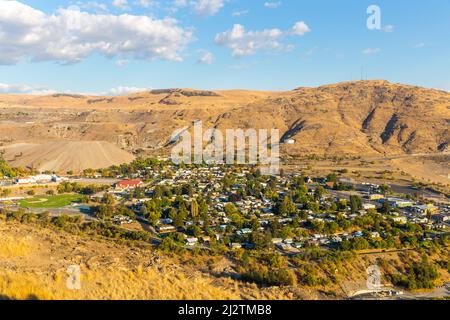 Tramonto alla città di Coulee Dam in autunno Foto Stock