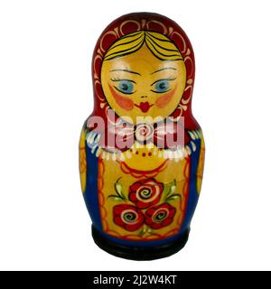 Matryoshka bambola prodotta per turismo e scopi promozionali in Russia. L'unica bambola di matryoshka. Bambola souvenir locale della cultura russa. Foto Stock