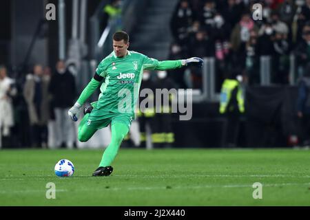 Torino, Italia. 03rd Apr 2022. Wojciech Szczesny del Juventus FC in azione durante la Serie A match tra Juventus FC e FC Internazionale allo Stadio Allianz il 3 2022 aprile a Torino. Credit: Marco Canoniero/Alamy Live News Foto Stock