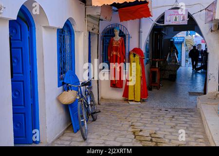 Tunisia, regione meridionale, Governatorato di Medenine, isola di Djerba, Houmt-Souk, il souk Foto Stock