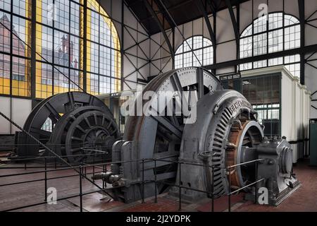 Macchine per avvolgimento, sala macchine, museo industriale Zeche Zollern, Bövinghausen, Dortmund, Renania settentrionale-Vestfalia, Germania Foto Stock