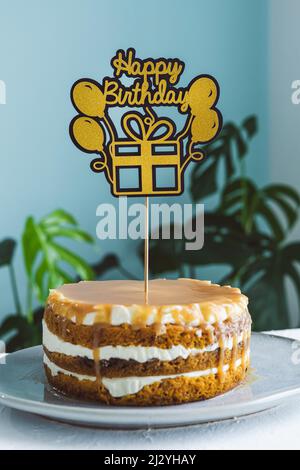 Buon Compleanno in Oro. Happy Birthday in Verticale. Cake Topper