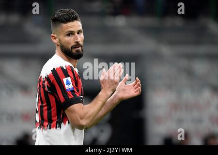 Roma, Italia. 04th Apr 2022. Olivier Giroud di Milano durante la Serie Una partita di calcio tra Milano e Bologna allo stadio Giuseppe Meazza di Milano, 4th aprile 2022. Foto Andrea Staccioli/Insidefoto Credit: Ininsidefoto srl/Alamy Live News Foto Stock