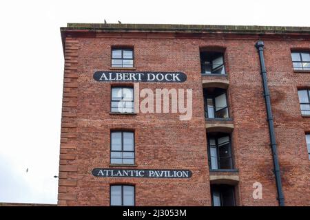 Insegna Albert Dock, Atlantic Pavilion Foto Stock