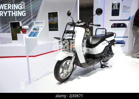 Nonthaburi, Tailandia. 3rd Apr 2022. Il Salone Internazionale del motore di Bangkok 43rd 2022, la mostra di nuove auto e moto e i più grandi accessori automobilistici della Thailandia con il concetto di "continua a progredire insieme", ha esposto il 23 marzo - 3 aprile 2022 al Challenger Hall 1-3, Impact Muang Thong Thani. (Credit Image: © Adirach Toumlamoon/Pacific Press via ZUMA Press Wire) Foto Stock