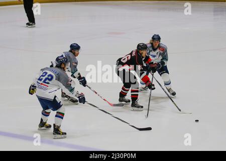 29 settembre 2015 - Corea del Sud, Goyang : le pale di ghiaccio di Tohoku del Giappone e gli alti 1 della Corea del Sud giocano durante l'Asia Ice Hockey League 2015 al Goyang Ice link di Gyeong Gi, Corea del Sud. Oggi la partita ha vinto le pale di ghiaccio Tohoku, punteggio 2-0. Foto Stock