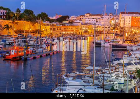 Vecchio porto storico, Ciutadella, Minorca, Isole Baleari, Spagna Foto Stock