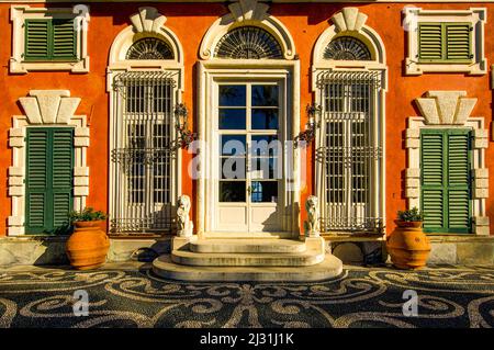 Portale di Villa Durazzo in Santa Margherita Ligure, Provincia di Genova, Liguria, Riviera di Levante; Italia Foto Stock