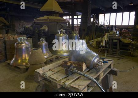 Fonderia di campane Eifeler a Brockscheid, Brockscheid, Eifel, Renania-Palatinato, Germania, Europa Foto Stock