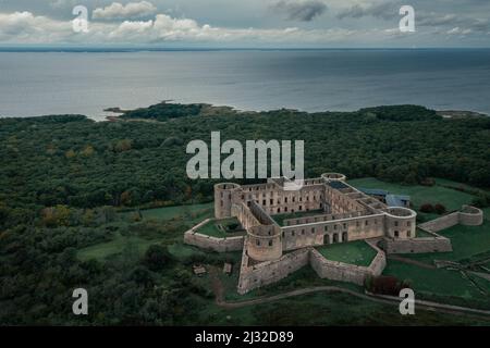 Schloss Borgholm auf der Insel Öland im Osten von Schweden von oben Foto Stock