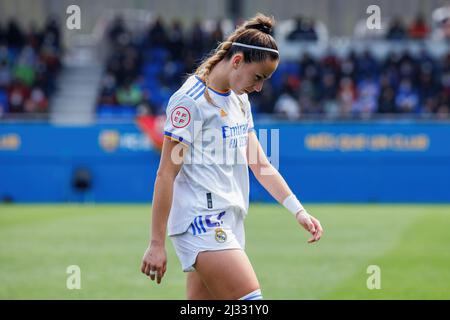 BARCELLONA - MAR 13: Athenea del Castillo in azione durante la Primera Iberdrola match tra FC Barcelona Women e Real Madrid Women al Johan Cr Foto Stock