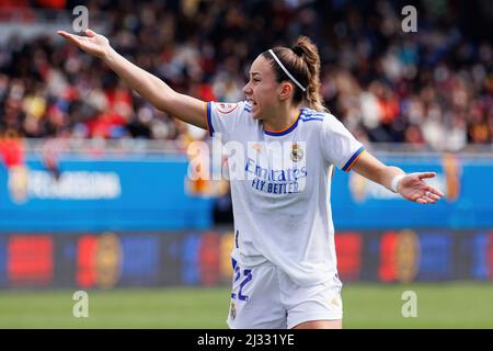 BARCELLONA - MAR 13: Athenea del Castillo in azione durante la Primera Iberdrola match tra FC Barcelona Women e Real Madrid Women al Johan Cr Foto Stock