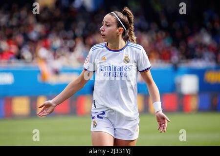 BARCELLONA - MAR 13: Athenea del Castillo in azione durante la Primera Iberdrola match tra FC Barcelona Women e Real Madrid Women al Johan Cr Foto Stock