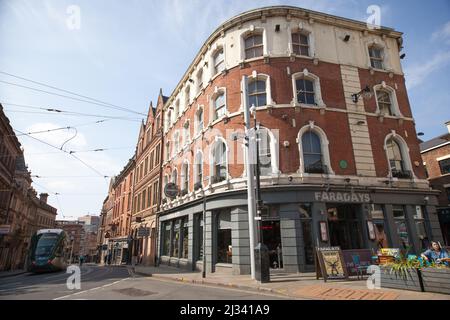 Viste lungo Pelham Street a Nottingham nel Regno Unito Foto Stock