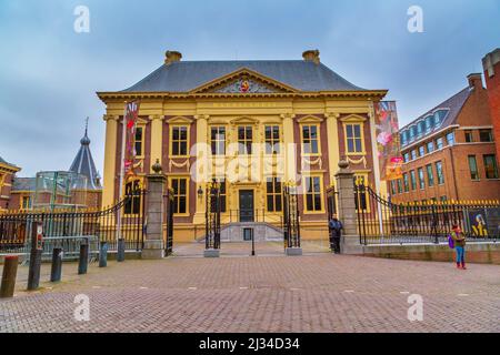 Hague, Paesi Bassi - 5 Aprile 2016: Mauritshuis o Maurice casa museo di arte in Aia, Olanda Foto Stock